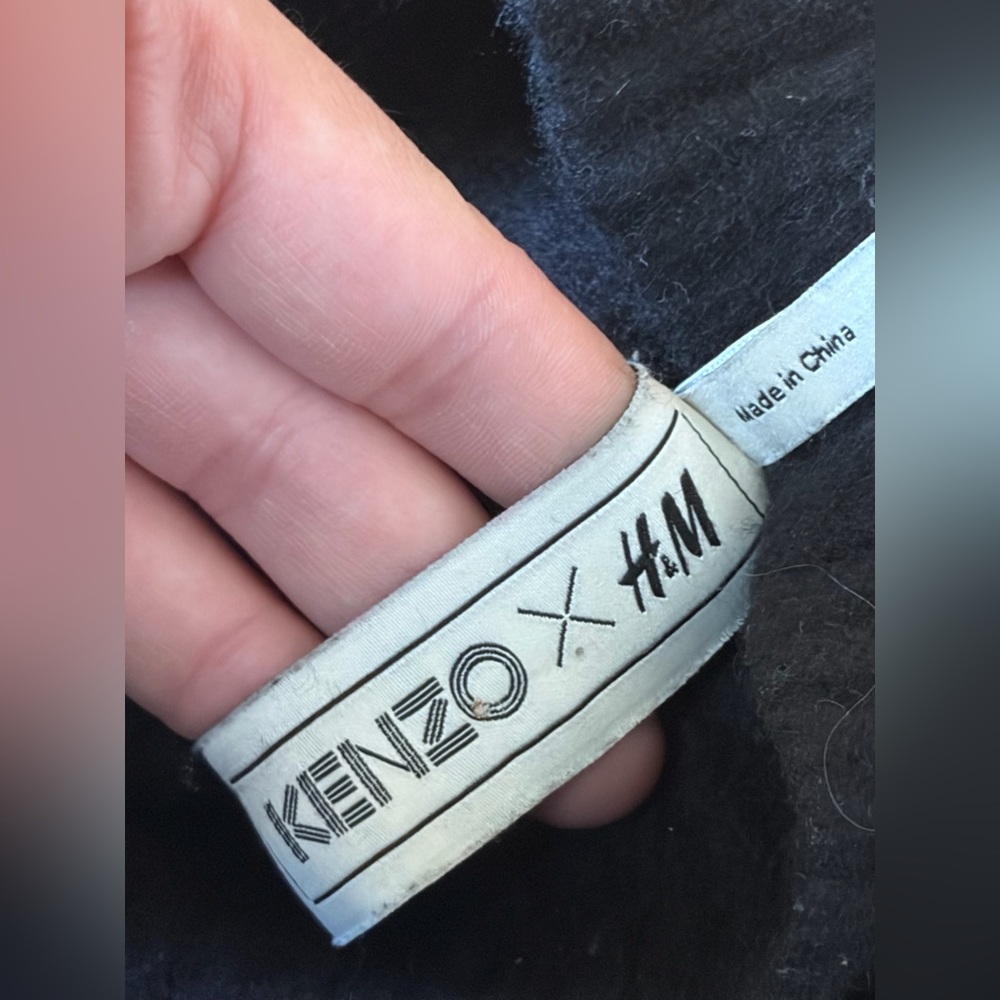 Kenzo x H&M Black Wool Embroidered & Rubberized Patch Knit High Neck Sweater Top - Picture 7 of 16